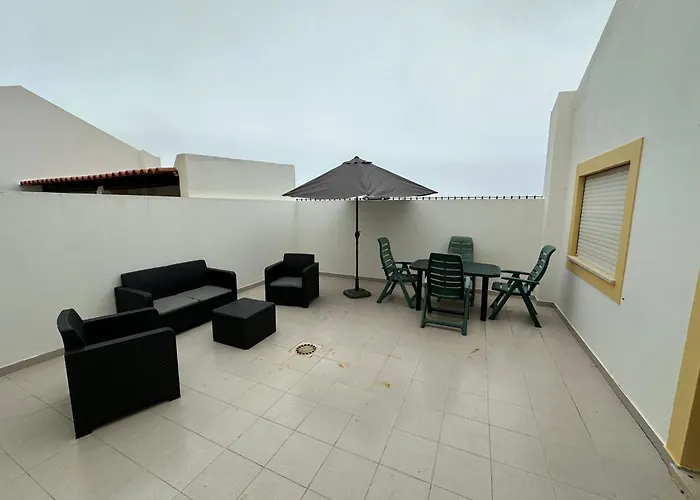 Hostel Papoa House *