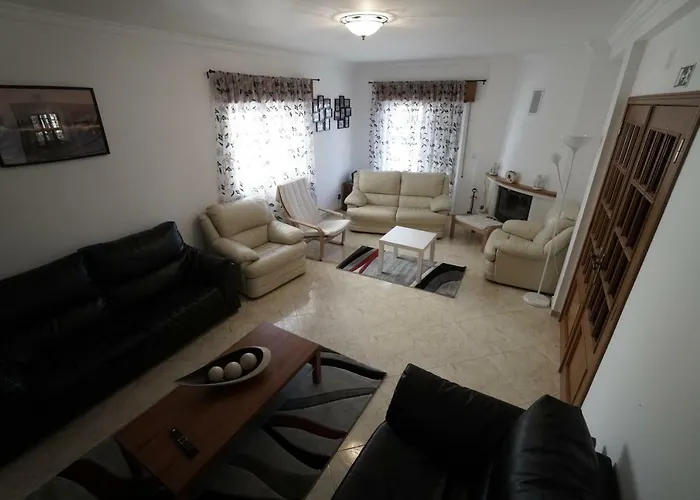 Papoa House * Peniche